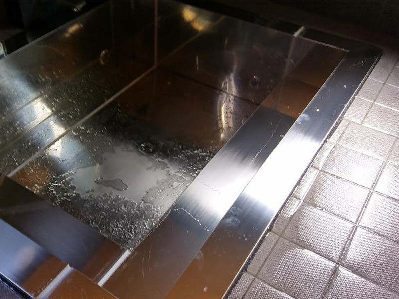 浴槽内の滑り止め施工